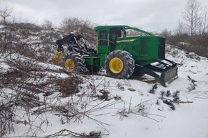 2016 John Deere 648L  Skidder